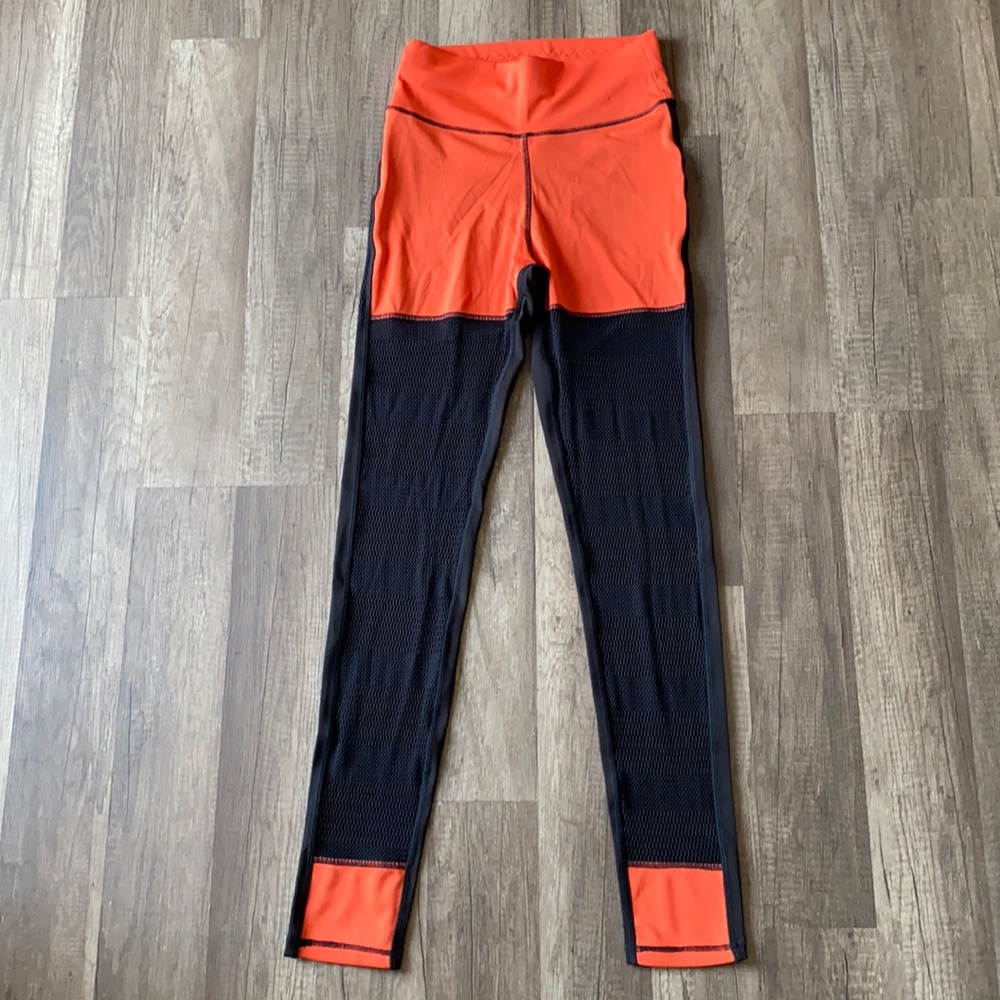 POP Fit sport leggings size S